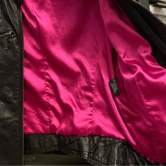 Black Leather Jacket with Pink Lining 🖤🩷 - Picture 6 of 10
